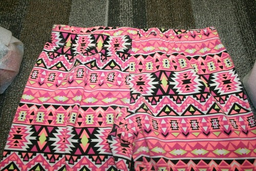 No Boundaries Girl's Pink Print Leggings Size Large pants bottoms casual Sale* - Picture 2 of 6