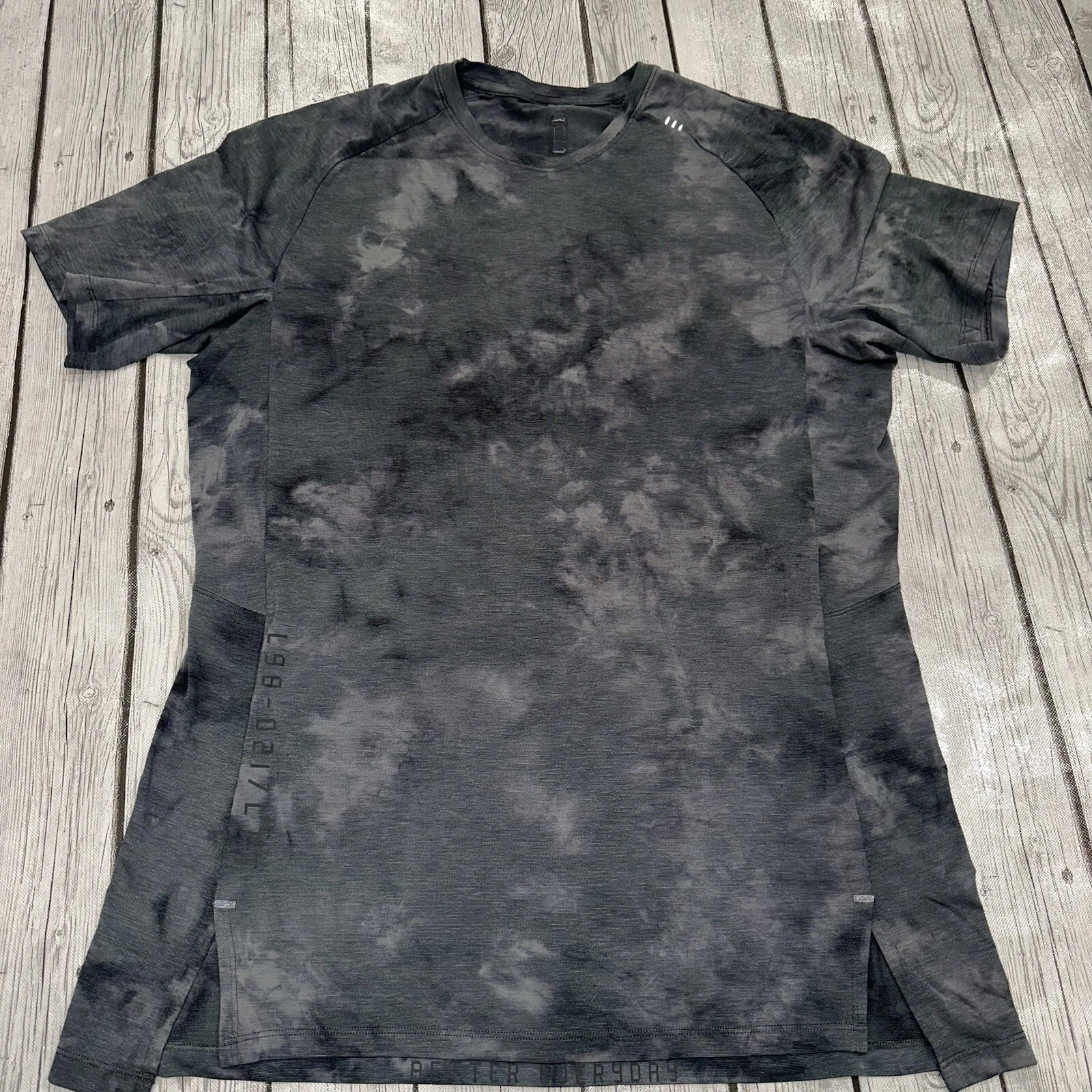 Lululemon Always Agile Short Sleeve Tee Mens Size Large Workout