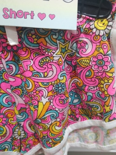 JUST 2 CUTE GIRLS 3 PACK SHORTS MULTICOLORED SIZE 7 / 8 NEW WITH TAGS #2 - Picture 3 of 9