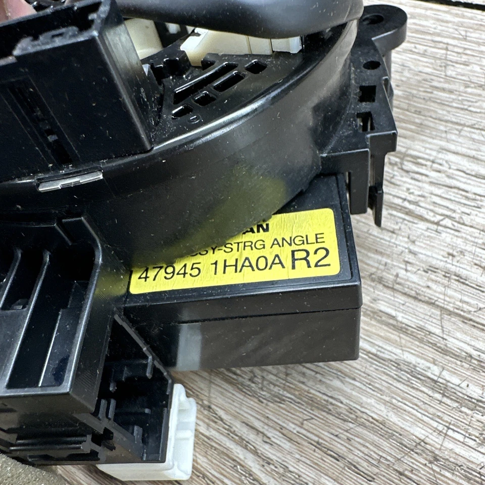 INFINITI M37 M56 M35H Q70 2011-2014 OEM RELOJ RESORTE MONTAJE ANALÓGICO Foto 3 de 4