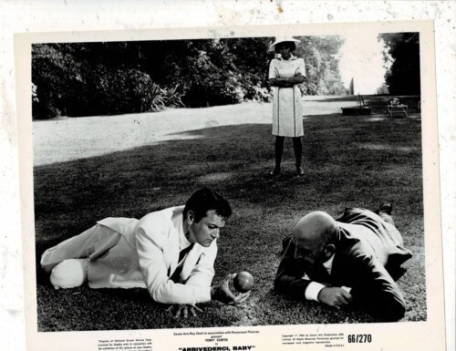 SUPER RARE!! 8X10 1950s ORIG TONY CURTIS GINA LOLLOBRIGIDA MOVIE SCENE PHOTO!!