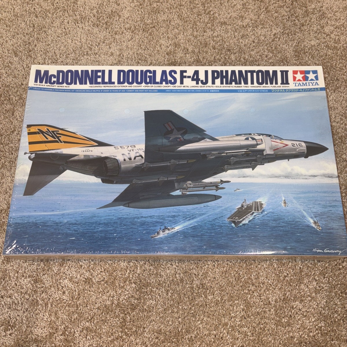タミヤ McDonnell Douglas F-4J Phantom II Amazon.com: Tamiya 1/32 F4J Phantom II, TAM60306 : Arts