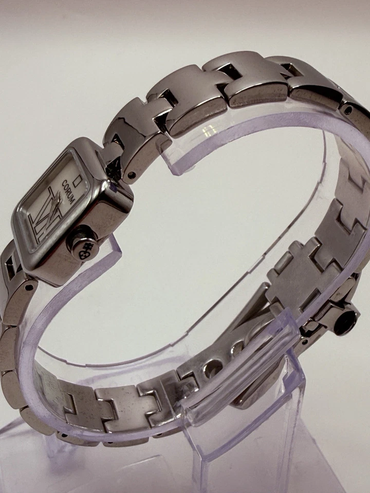 Reloj Mujer Corum Boutique Fallaci Acero Inoxidable, Madreperla 15mm, Funciona” Foto 2 de 4