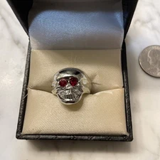 VTG Silver Plate Skull Ring Red Eyes Size 8