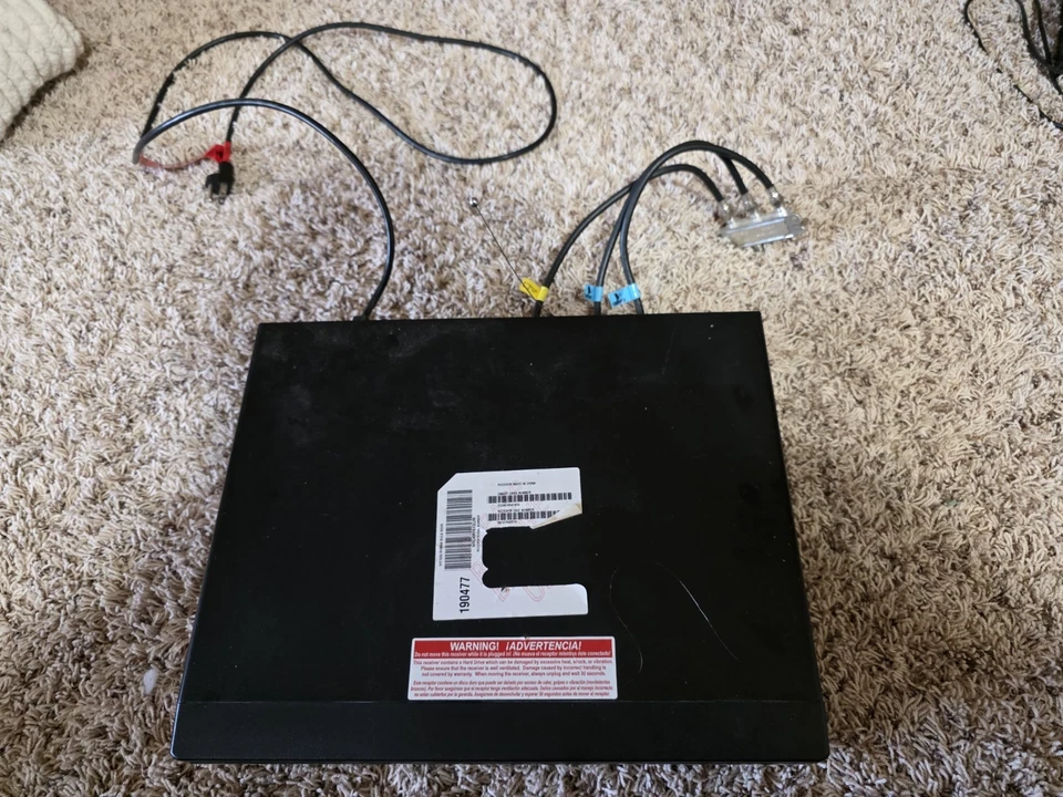 DISH Network ViP 722k  DVR  with Antenna + Splitter Triplexer WORKS - Image 3 of 4