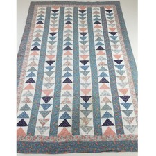 Vintage Traditional American Handmade Flying Geese Patchwork Quilt 254x175cm