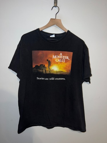 A Monster Calls Shirt AMC Theaters Promotional Graphic Shirt Tee Large Creatures