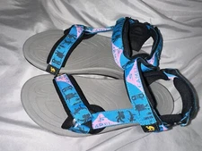 Camel Crown Men’s 7 Women 8 Pink & Blue Adjustable Straps Hiking Water Sandals