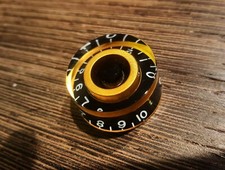 2 CTS Guitar speed volume/tone knobs.Black / Metallic Gold ..JAT C.G.P