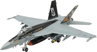 PLATZ 1/72 American F/A-18E Super Hornet VFA-81 Sunliners Plastic