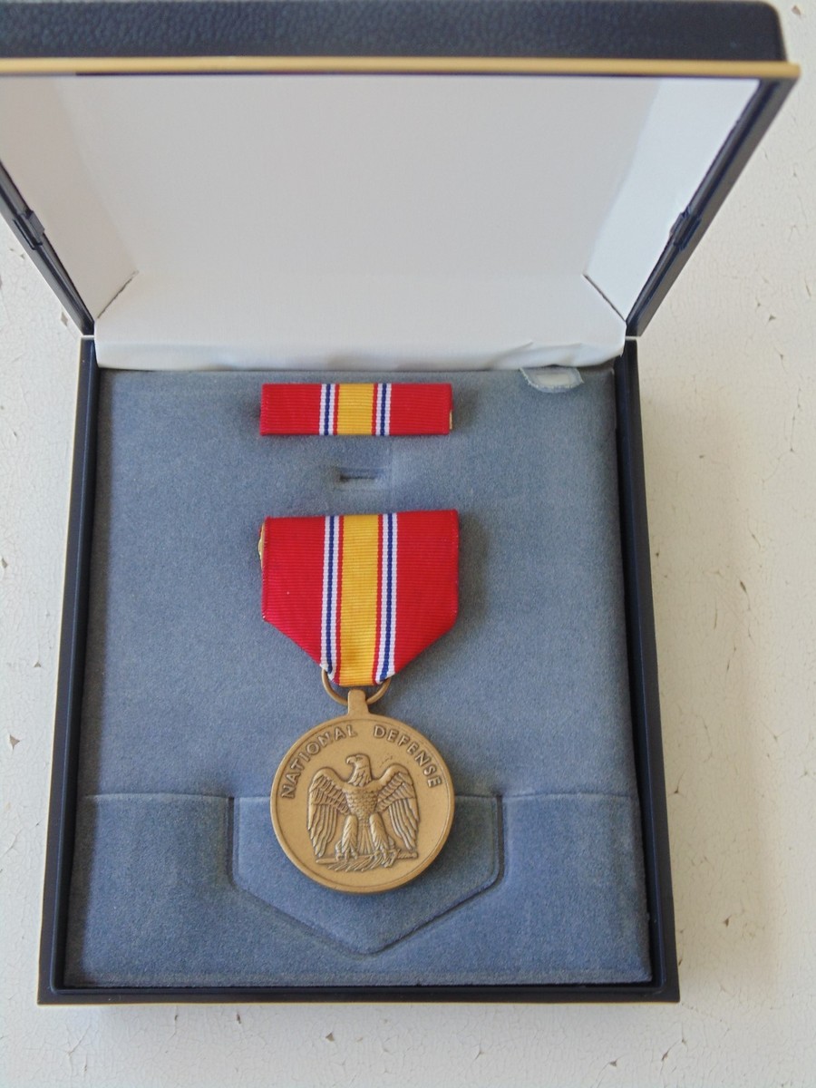 Marine Nationale
ネイビー ショート丈ダッフルコート ウール製 USMC MARINE CORPS & FLEET MARINES UNISSUED CASED NATIONAL