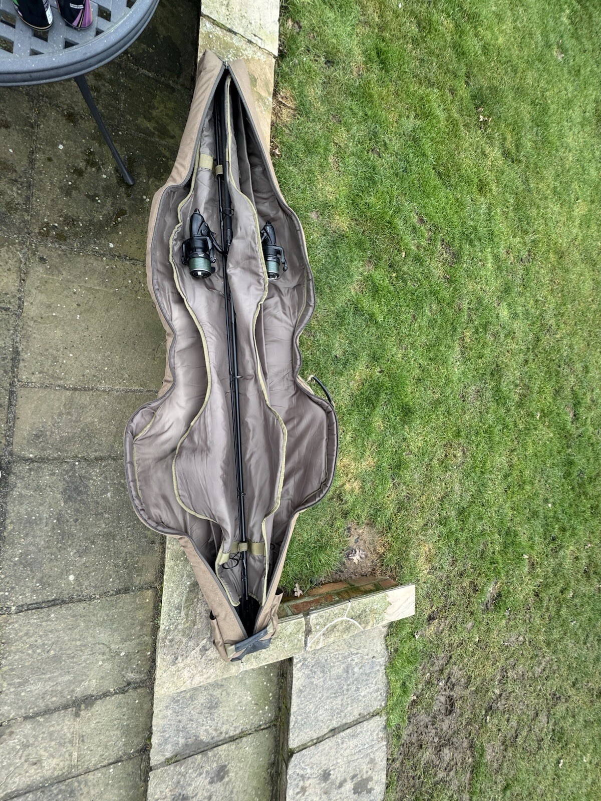 Picture 2 of 5