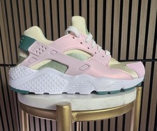 Nike Huarache Run SE 