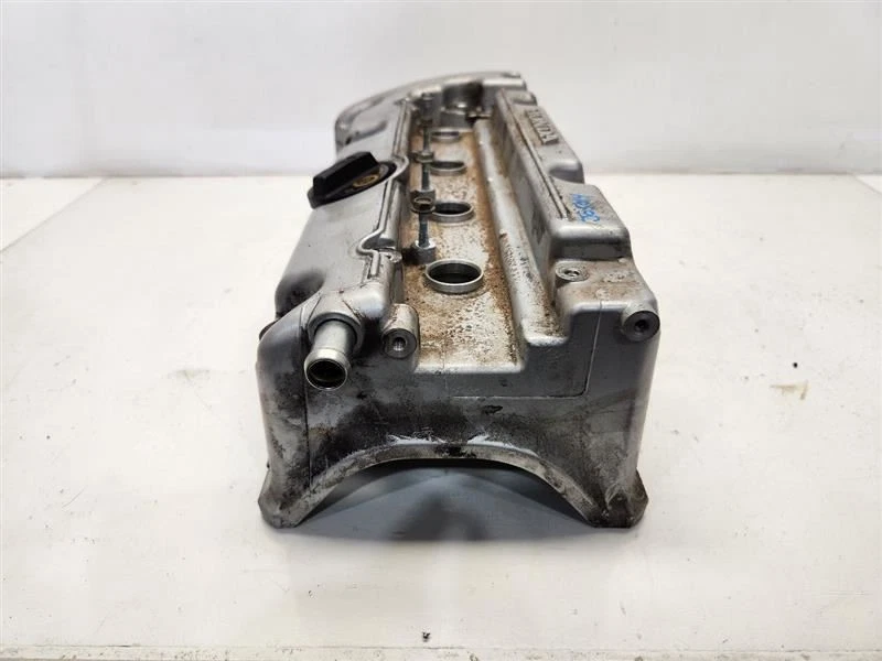 Cubierta de válvula Honda CR-V 2011 (2,4 L/AT)  Foto 3 de 4