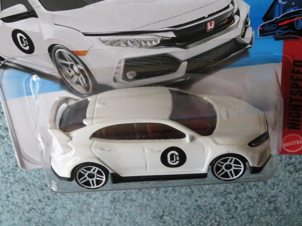 Hot Wheels H6A 011 2018 HONDA CIVIC TYPE R white 2026 011/250 CaseA - Image 2 of 2
