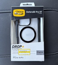 OtterBox - iPhone 16 Pro Defender Pro XT Case for MagSafe - 77-96093