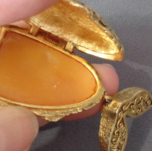 Vintage Max Factor Solid Perfume Articulated FISH… - image 7