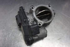 Drosselklappengeh�use - BMW 118D - 13547810752 - 153,630 km