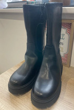 Matalan Girls Black PU Leather Knee Length Boots Size 34 EU 2 UK RRP £22
