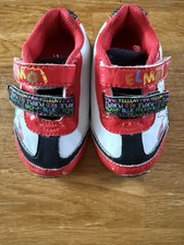 2013 Elmo Crayon Sneakers By Sesame Street - Light Up Size 5 Toddler Fair