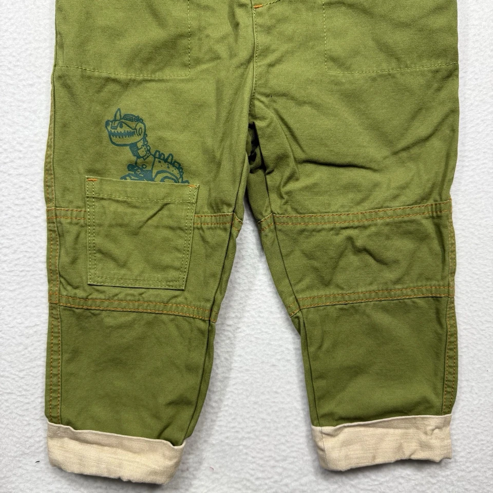 Mono Disney Lightning McQueen Niños Coches Dino Park Verde - Talla 3 Usado en Excelente Condición Foto 4 de 4