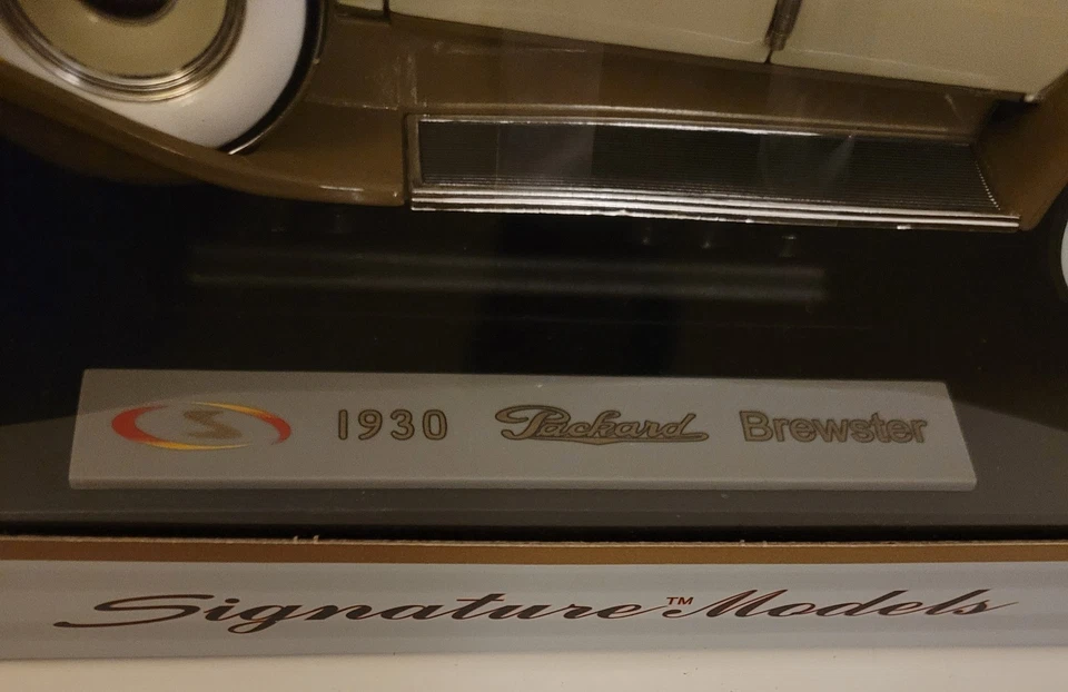 1930 Packard Brewster 1/18 Diecast Model Car Signature Models NEW IN BOX #18103 - Image 3 of 4
