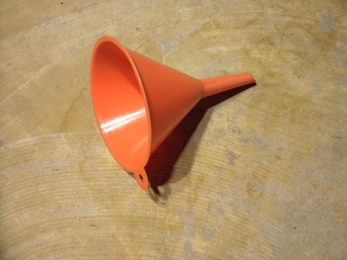 Vintage Small 3-3/4" Diameter And 5-3/4" TN Orange Plastic Funnel Angled Tip
