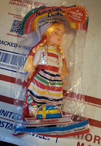 Nationality Dolls lot of 6 New In Package Vintage See Aĺl Photos Description - Picture 8 of 13