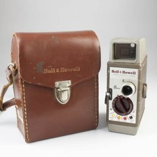 Bell  Howell - 8mm Film Movie Camera - 252 - Vintage 1950's