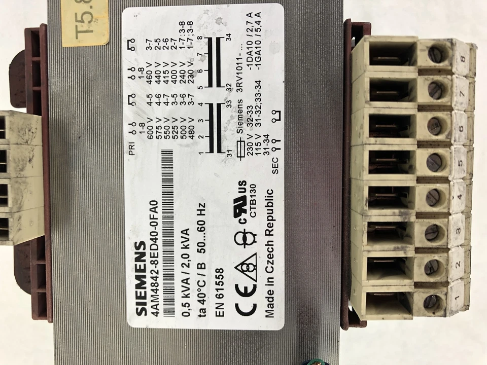 Transformador Siemens 4AM4842-8ED40-0FA0 0,5/2,0 kVA Foto 4 de 4