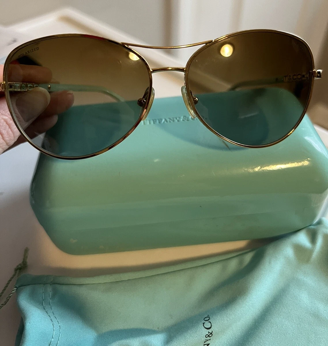 Tiffany & Co. Polarized Aviator Sunglasses for Women for  display picture 1