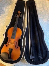 Mendini MV300 3/4 Beginner Student Violin With Case Used