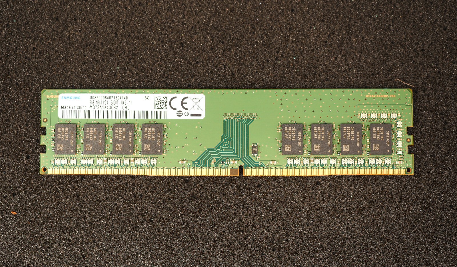 Samsung 8GB 1Rx8 PC4-2400T - M378A1K43CB2-CRC - Desktop RAM / Memory