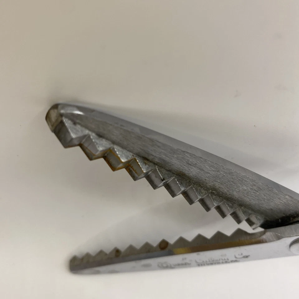 Vtg Rare Queen Cutlery Pinking Shears Almost 7” Sewing Pinkers Fabric Scissors - Image 3 of 4