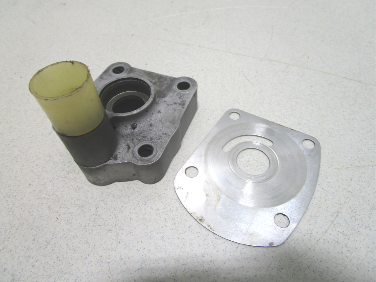 46-FA463060 Force Chrysler Outboard 50 HP Water Pump 46-FA463060 Force Chrysler Outboard 50 HP Water Pump