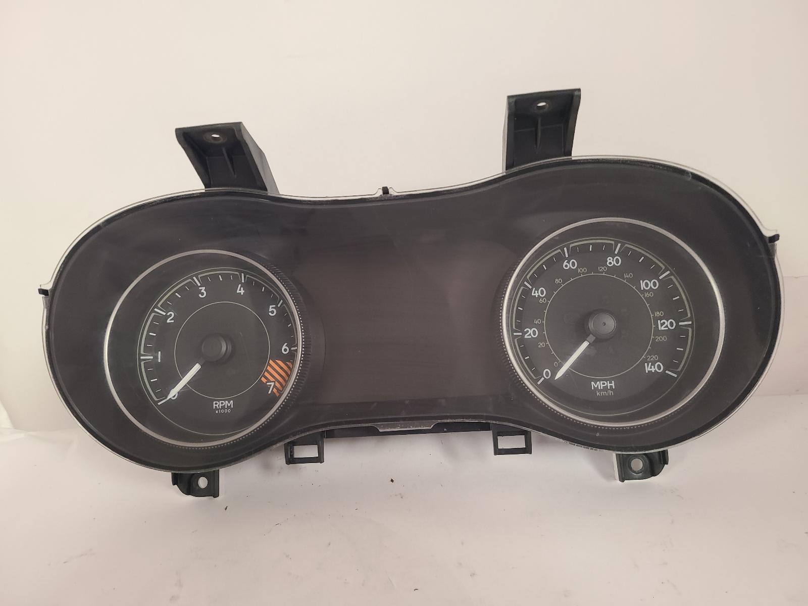 Used Speedometer Gauge fits: 2014 Jeep Cherokee cluster MPH 140 MPH 2.4L 3.5`` d