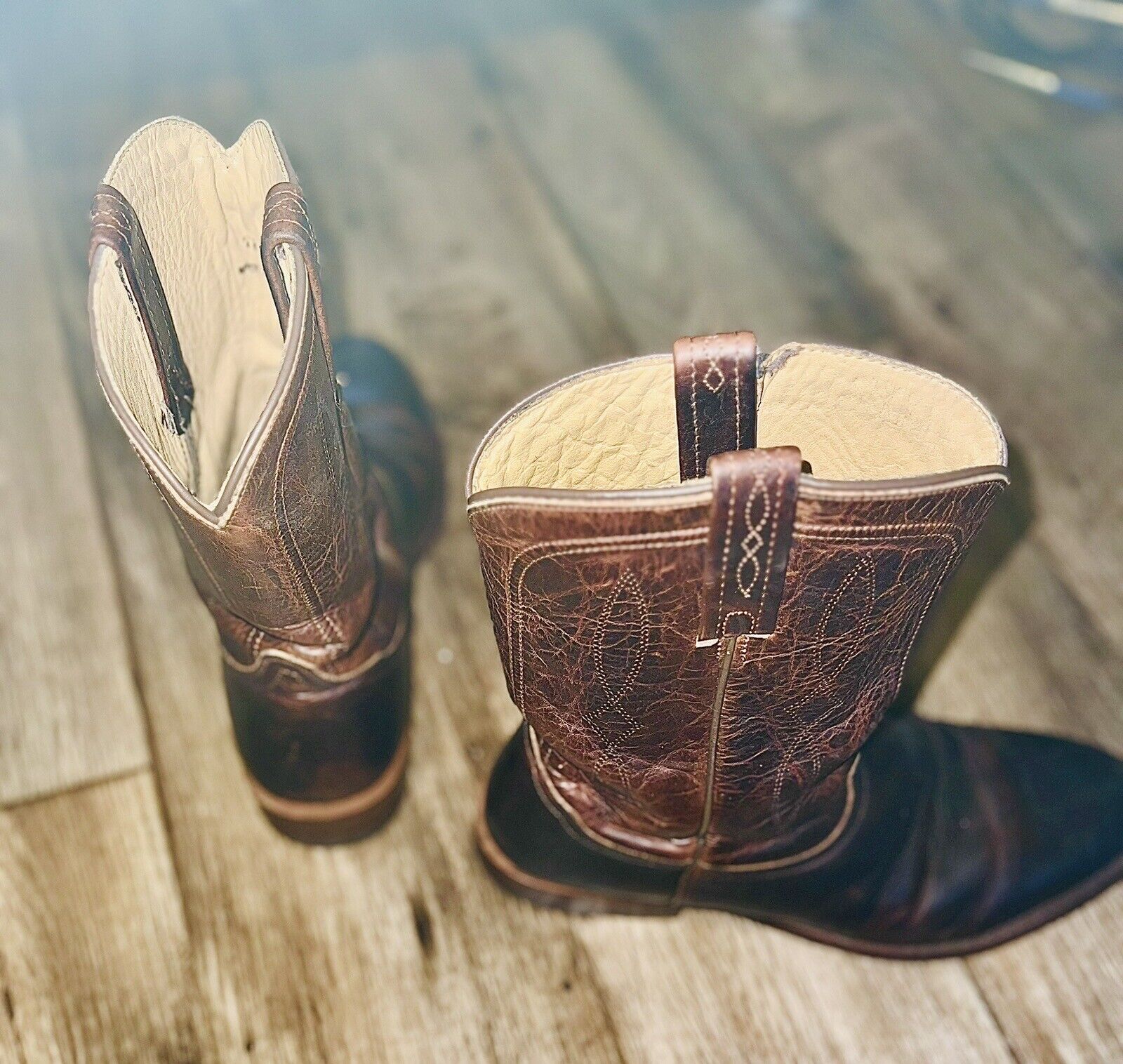 Tony Lama Men 10.5 Cowboy Boots Made In Texas Gol… - image 2