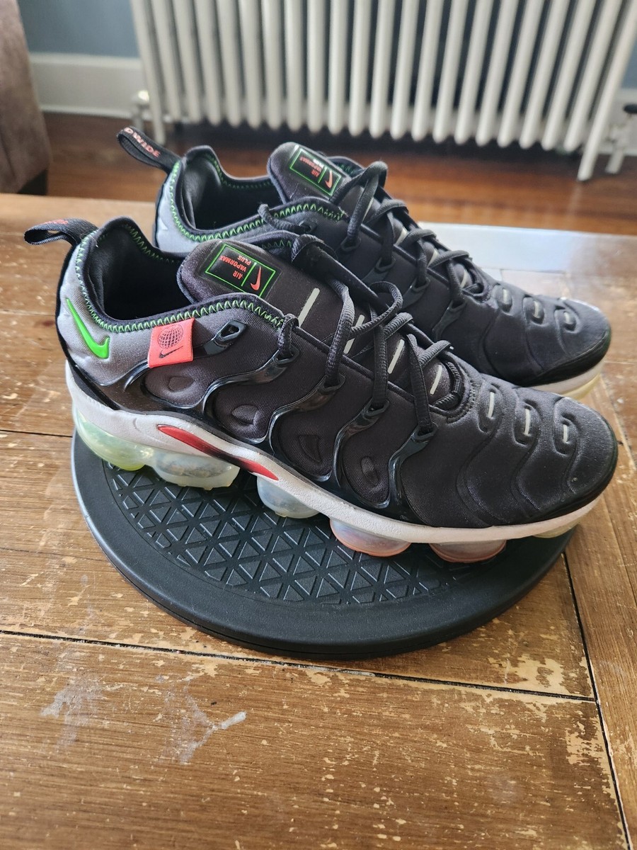 Nike Air VaporMax Plus Worldwide Pack Men's Size 8 Athletic