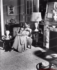 8x10 Print Marlene Dietrich New York City Apartment #0924