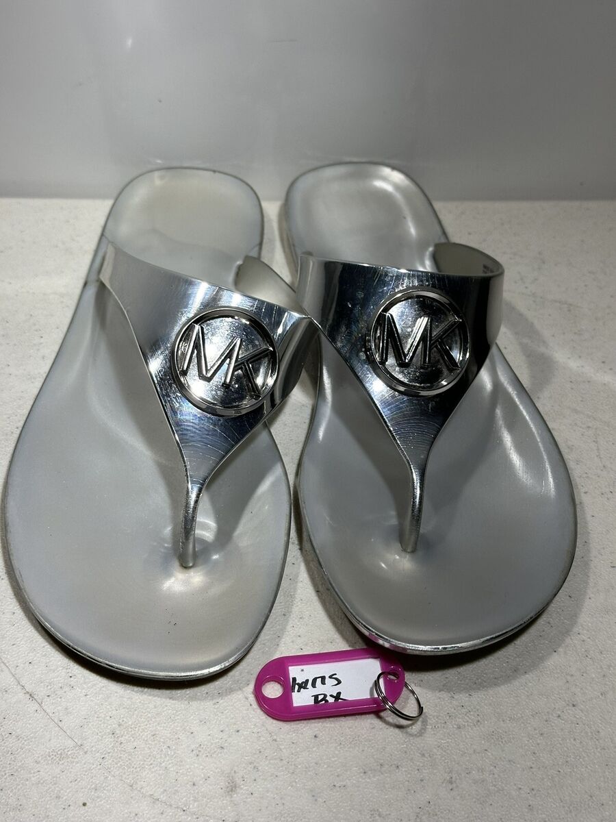 MICHAEL KORS Womens Size 8 M Silver Flip Flop Sandals Slip MICHAEL KORS Womens Size 8 M Silver Flip Flop Sandals Slip