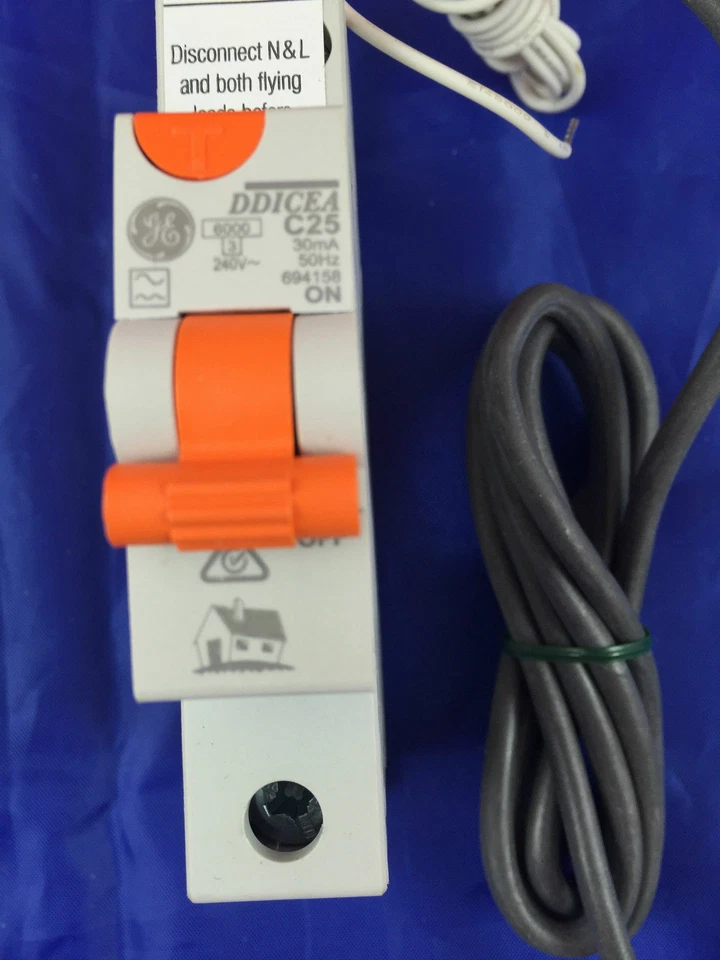 GE Compact RCBO RCD 25A 30mA 6kA 694158 1P+N C25 Curve Type AC DDICE60C25/030 - Image 3 of 4
