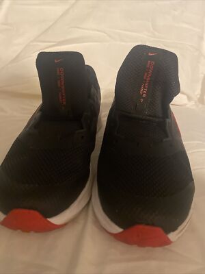 Genuine Nike Down Shifter 11   ( Teen Size: 6 y) Black / University Red