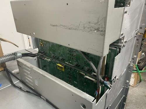 3 X UNIDADES DE TRANSMISIÓN DE RADIO DANIELS RF SR-39-1 CON MÓDULO DE ALIMENTACIÓN DEFECTUOSO COMO ESTÁ - Imagen 5 de 6