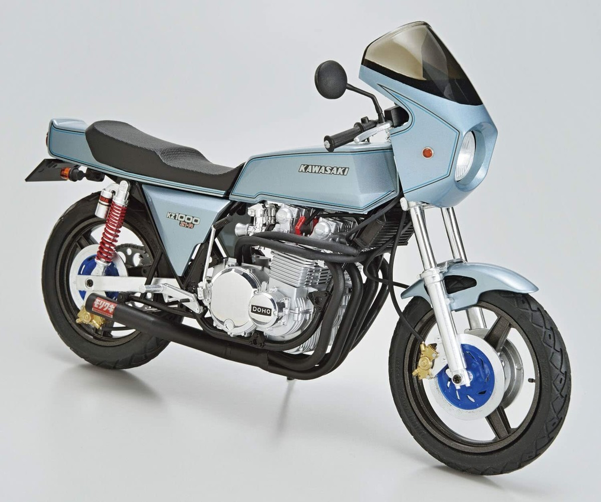 Aoshima 1/12 The Bike Series No.44 Kawasaki KZT00D Z1-R 1977