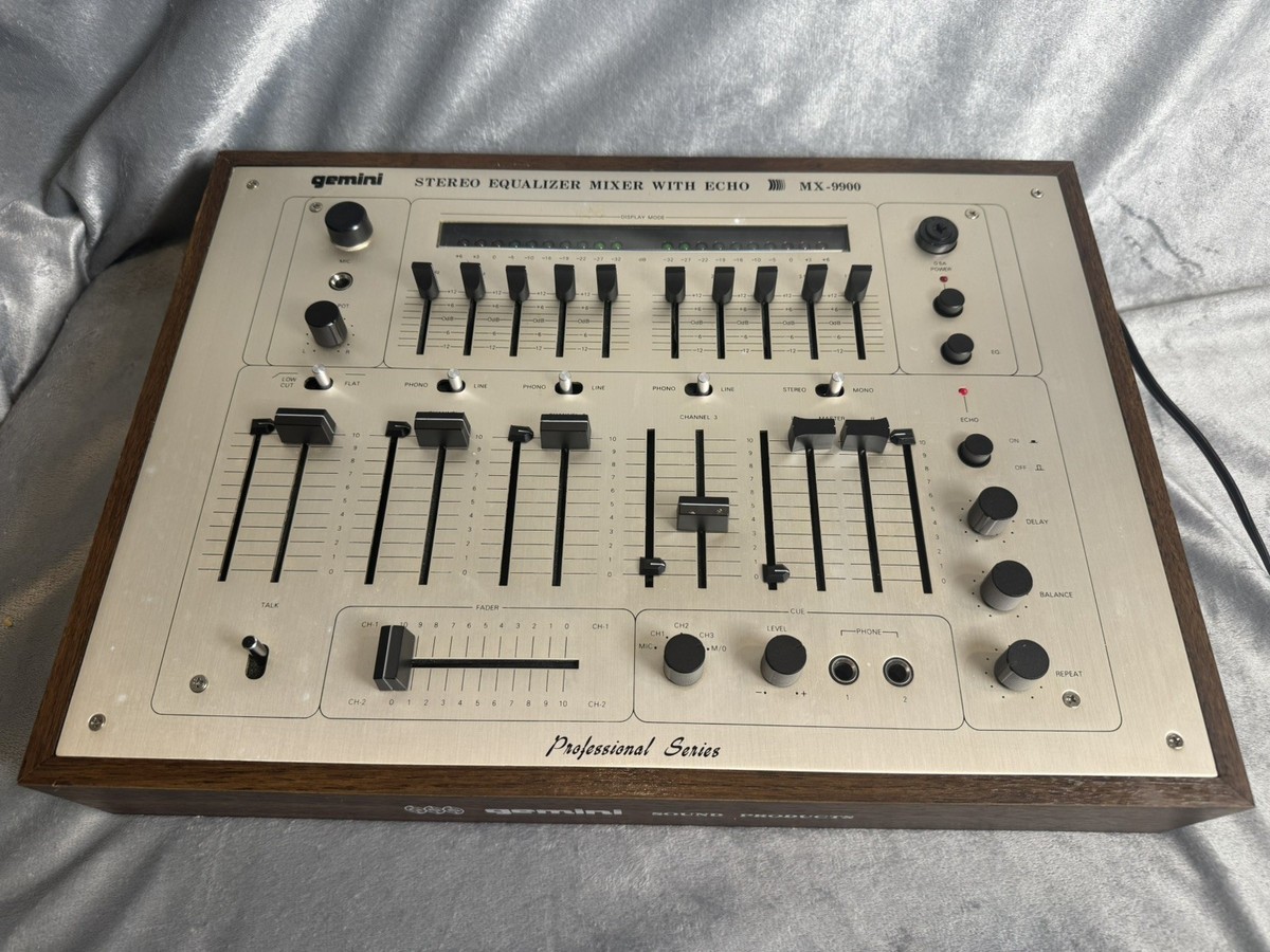 みさき Rare Gemini MX-9900 Stereo Equalizer Mixer w/ Echo VTG Wood Case