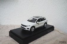 Vw Touareg 1/43 Minicar White Volkswagen