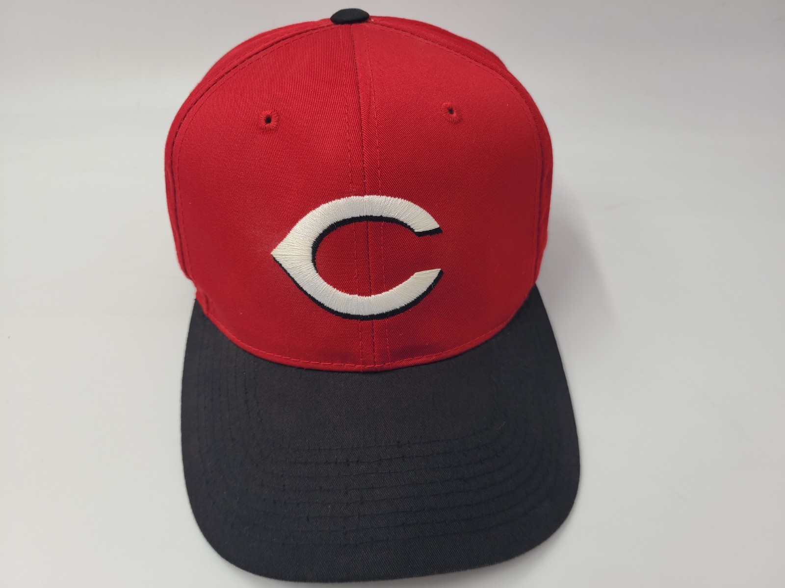 Vintage Cincinnati Reds Outdoor Cap Snapback Hat Casual Men Women MLB Red Black