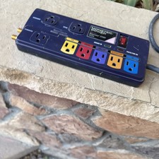 Monster Power Home Theatre Power Center HTS800 Surge Protector 8 Outlet