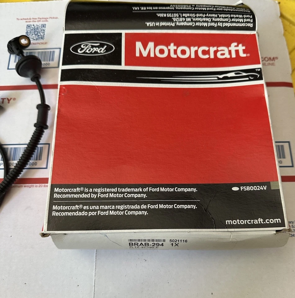 Sensor de velocidade de roda ABS Motorcraft - Ford (BRAB-294) 2007-2010 Ford Expedition - Imagem 3 de 4