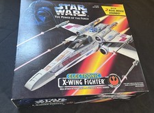 1995 Kenner Star Wars Power of the Force POTF Electronic X-Wing Fighter New